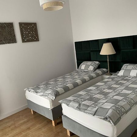Apartament Blisko Dworca Września Exterior foto